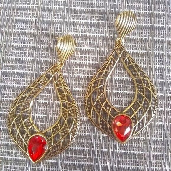 Red Jewel Cutout Teardrop Earrings - Picture 2 of 5